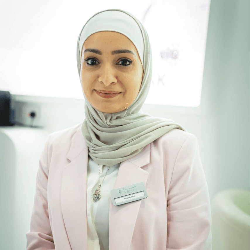 د. إنصاف سليم
سماعة أذن طراز بريميوم - قطعة واحدة - Professional healthcare practitioner