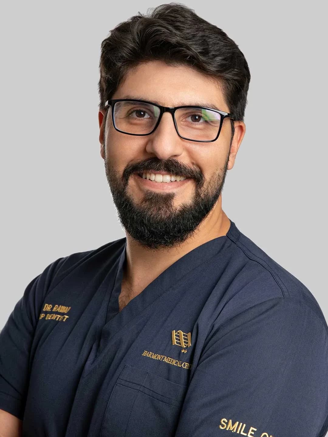 دكتور. رواد الغازي
استشارة - Professional healthcare practitioner
