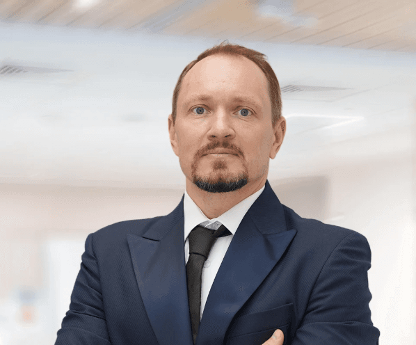 دكتور. أولكسندر كنيغافكو
استشارة - Professional healthcare practitioner