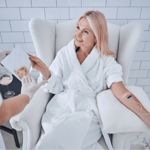 التنقيط الوريدي - توهج سريع للبشرة - Healthcare service image