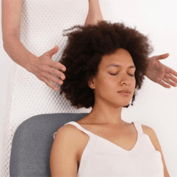 د. برافين راغافان
العلاج بالريكي (60 دقيقة) - Professional healthcare practitioner