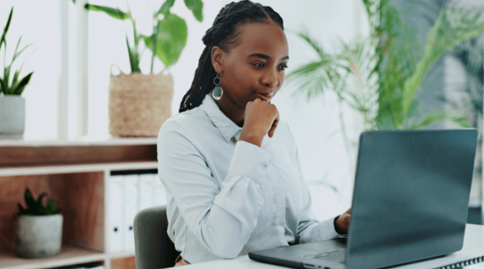  
فحص صحة المرأة السليمة - Healthcare service image