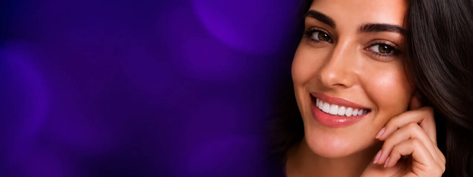 قشرة تجميلية (فينير) من الإيماكس للأسنان